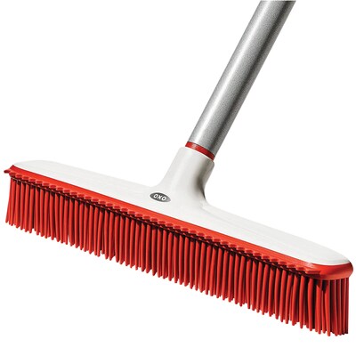 OXO Fur Broom