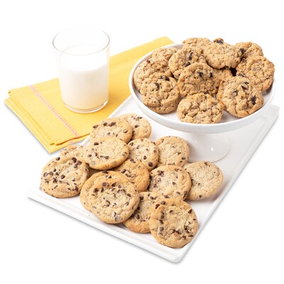 27 Soft Baked Cookies - Chocolate Chip & Oatmeal Raisin